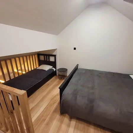 Owczarnia Ekologiczne Gospodarstwo Owczarskie בית חווה